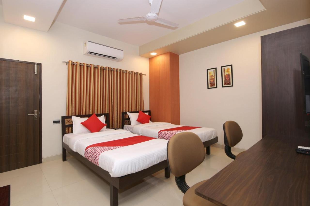 Capital O 36691 Hotel Aashirwad Inn Jabalpur Εξωτερικό φωτογραφία